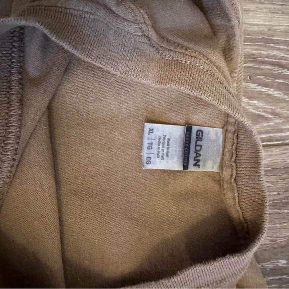 Final Markdown Tan Grateful Casual T-Shirt With Pumpkins - Picture 7 of 7